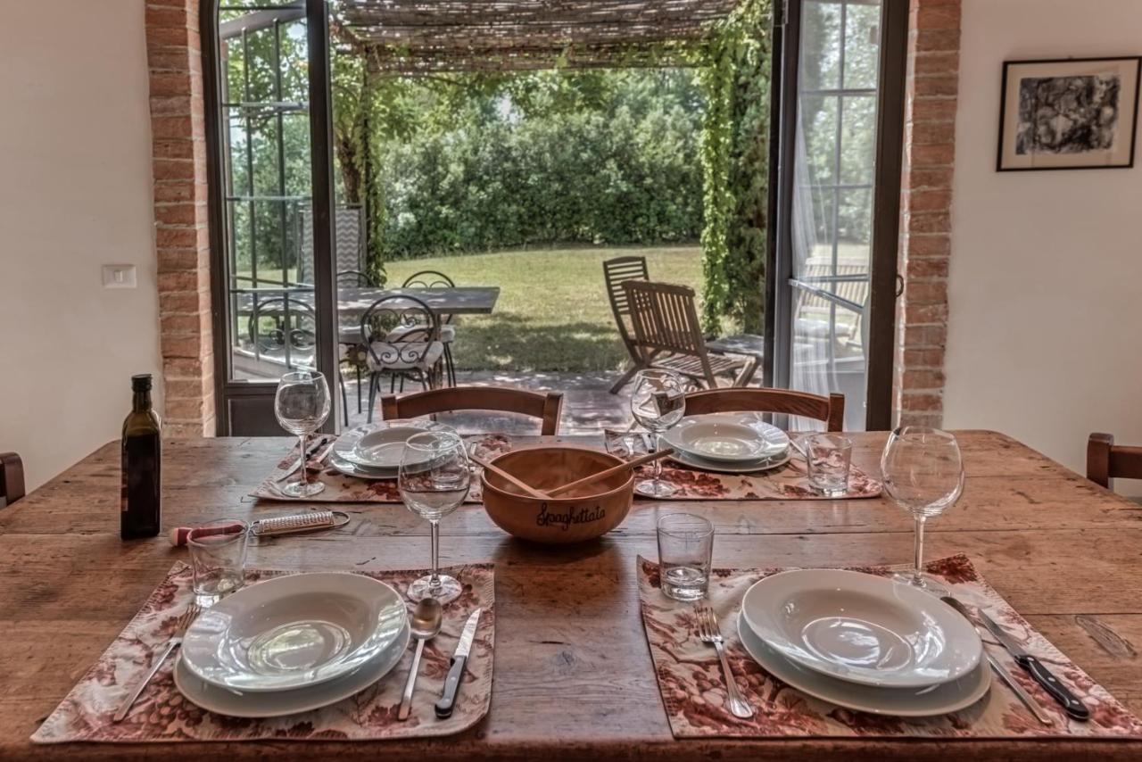 Podere Ferranino At Ville Ferrano San Giovanni dʼAsso 外观 照片