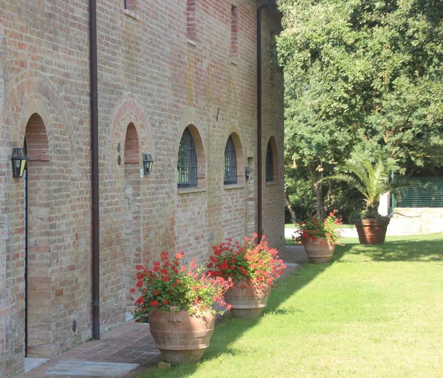 Podere Ferranino At Ville Ferrano San Giovanni dʼAsso 外观 照片